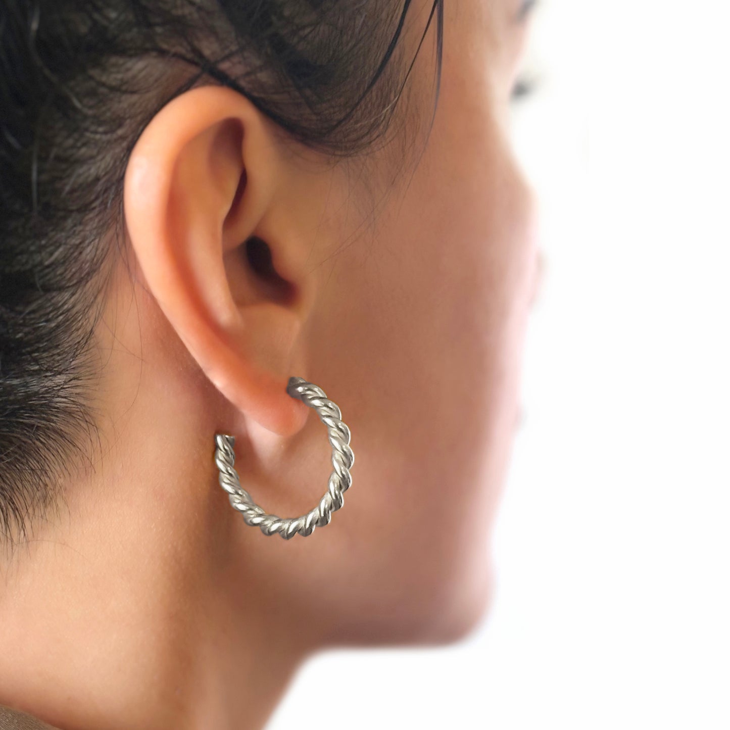 Twist Vibe hoops