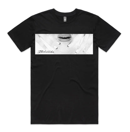 IDOLWILDE Lip & Chain Print Tee